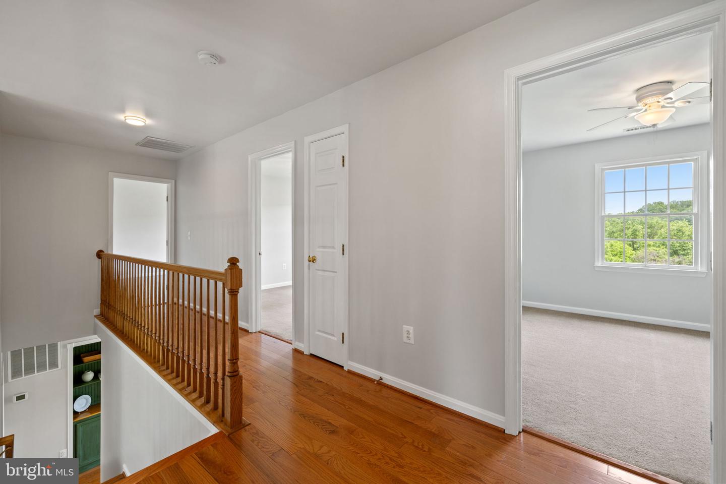 5722 POND VIEW LN, BROAD RUN, Virginia 20137, 4 Bedrooms Bedrooms, ,3 BathroomsBathrooms,Residential,For sale,5722 POND VIEW LN,VAFQ2016460 MLS # VAFQ2016460