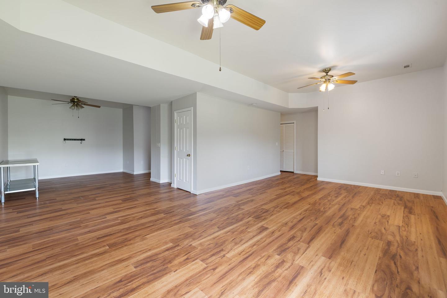 5722 POND VIEW LN, BROAD RUN, Virginia 20137, 4 Bedrooms Bedrooms, ,3 BathroomsBathrooms,Residential,For sale,5722 POND VIEW LN,VAFQ2016460 MLS # VAFQ2016460