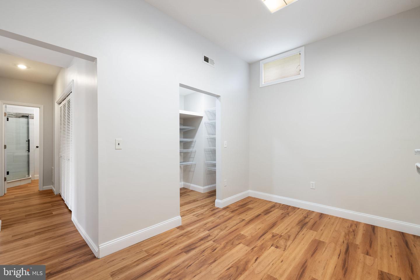 5722 POND VIEW LN, BROAD RUN, Virginia 20137, 4 Bedrooms Bedrooms, ,3 BathroomsBathrooms,Residential,For sale,5722 POND VIEW LN,VAFQ2016460 MLS # VAFQ2016460