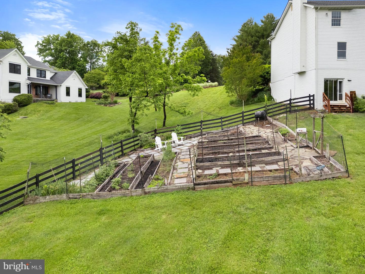 5722 POND VIEW LN, BROAD RUN, Virginia 20137, 4 Bedrooms Bedrooms, ,3 BathroomsBathrooms,Residential,For sale,5722 POND VIEW LN,VAFQ2016460 MLS # VAFQ2016460