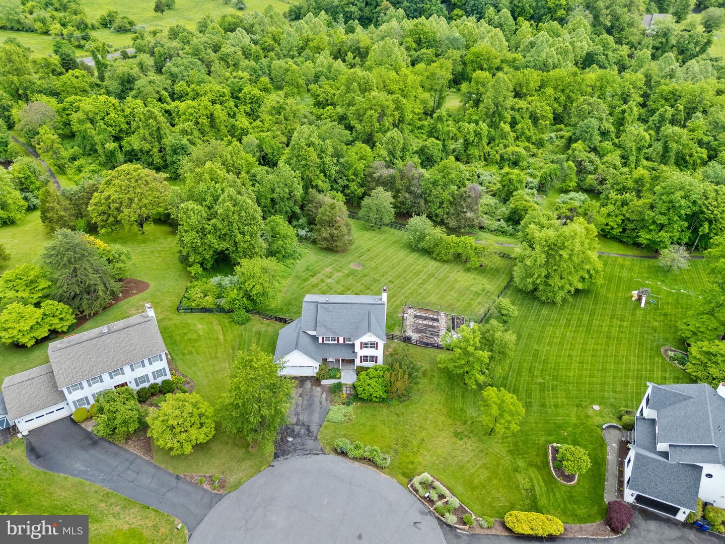 5722 POND VIEW LN, BROAD RUN, Virginia 20137, 4 Bedrooms Bedrooms, ,3 BathroomsBathrooms,Residential,For sale,5722 POND VIEW LN,VAFQ2016460 MLS # VAFQ2016460