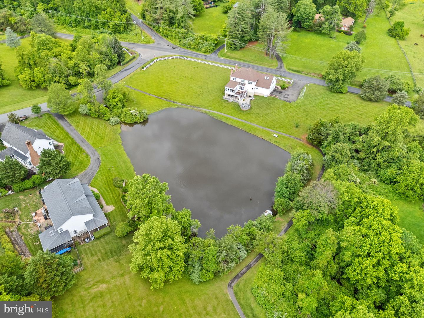5722 POND VIEW LN, BROAD RUN, Virginia 20137, 4 Bedrooms Bedrooms, ,3 BathroomsBathrooms,Residential,For sale,5722 POND VIEW LN,VAFQ2016460 MLS # VAFQ2016460