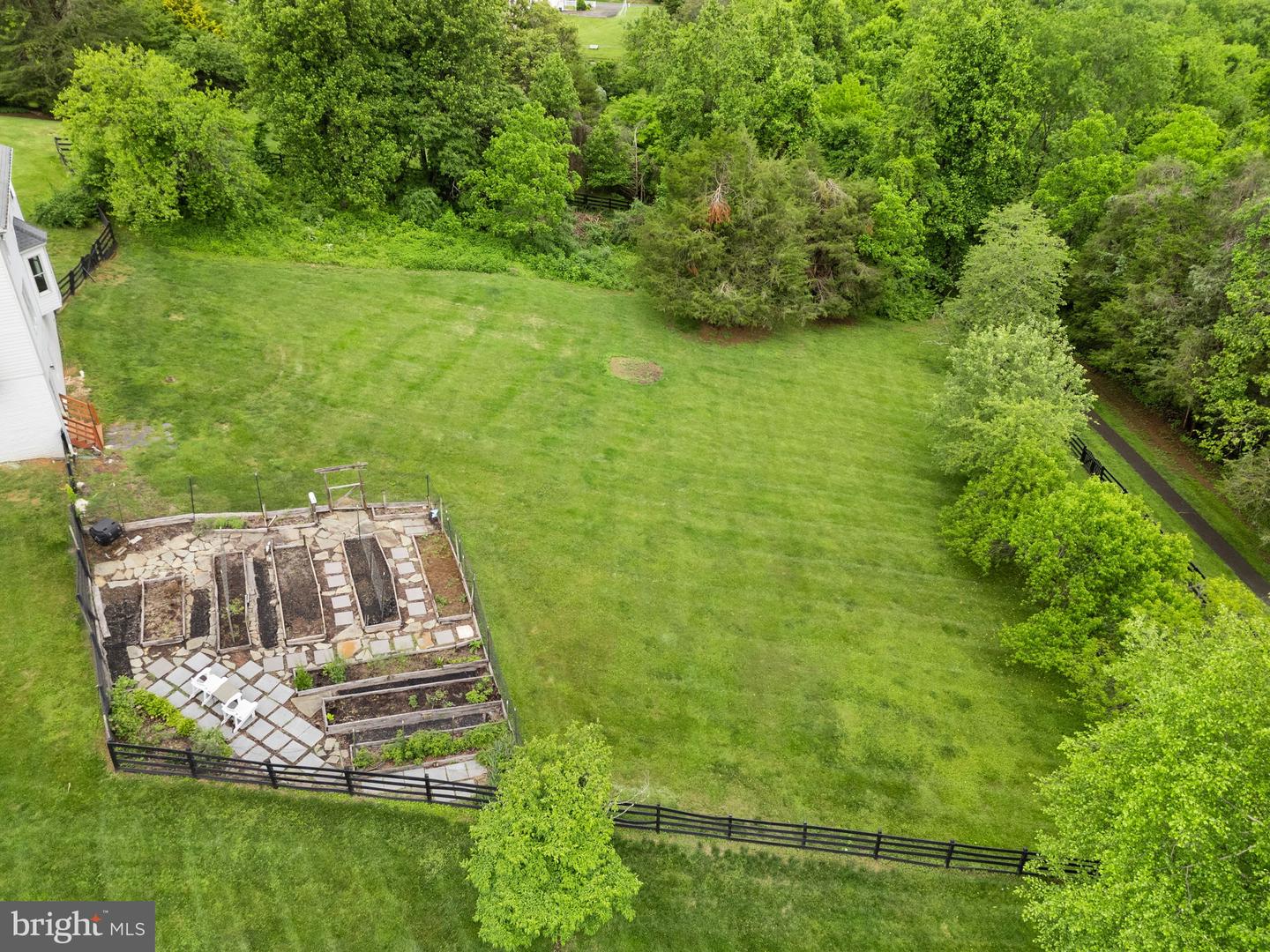 5722 POND VIEW LN, BROAD RUN, Virginia 20137, 4 Bedrooms Bedrooms, ,3 BathroomsBathrooms,Residential,For sale,5722 POND VIEW LN,VAFQ2016460 MLS # VAFQ2016460
