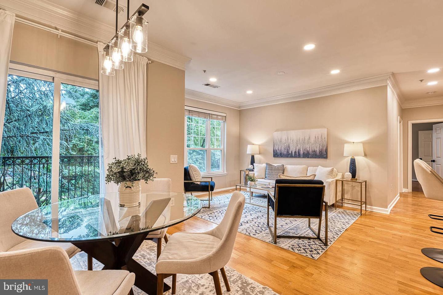 1530 SPRING GATE DR #9208, MCLEAN, Virginia 22102, 3 Bedrooms Bedrooms, ,2 BathroomsBathrooms,Residential,For sale,1530 SPRING GATE DR #9208,VAFX2238390 MLS # VAFX2238390