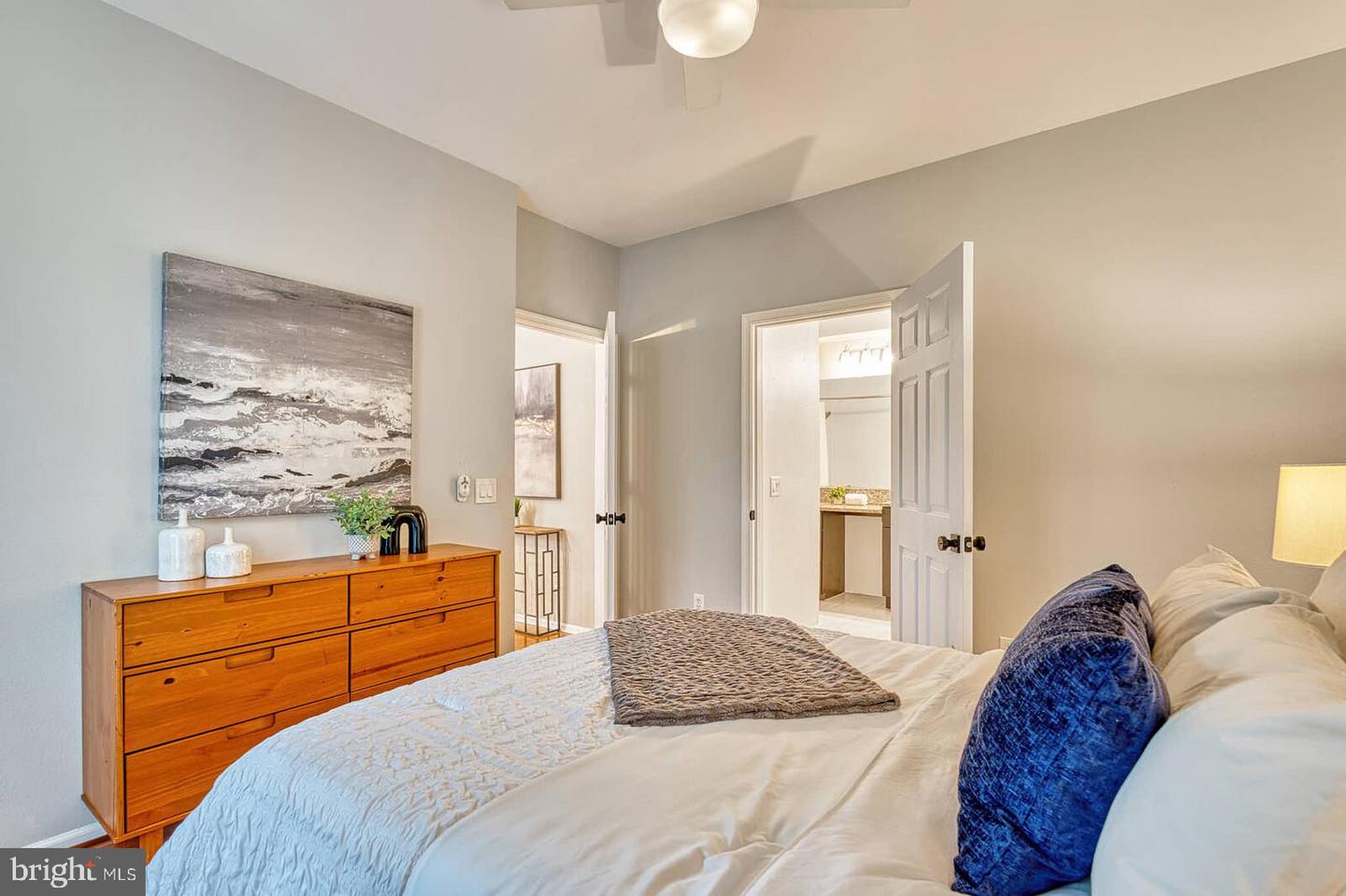 1530 SPRING GATE DR #9208, MCLEAN, Virginia 22102, 3 Bedrooms Bedrooms, ,2 BathroomsBathrooms,Residential,For sale,1530 SPRING GATE DR #9208,VAFX2238390 MLS # VAFX2238390