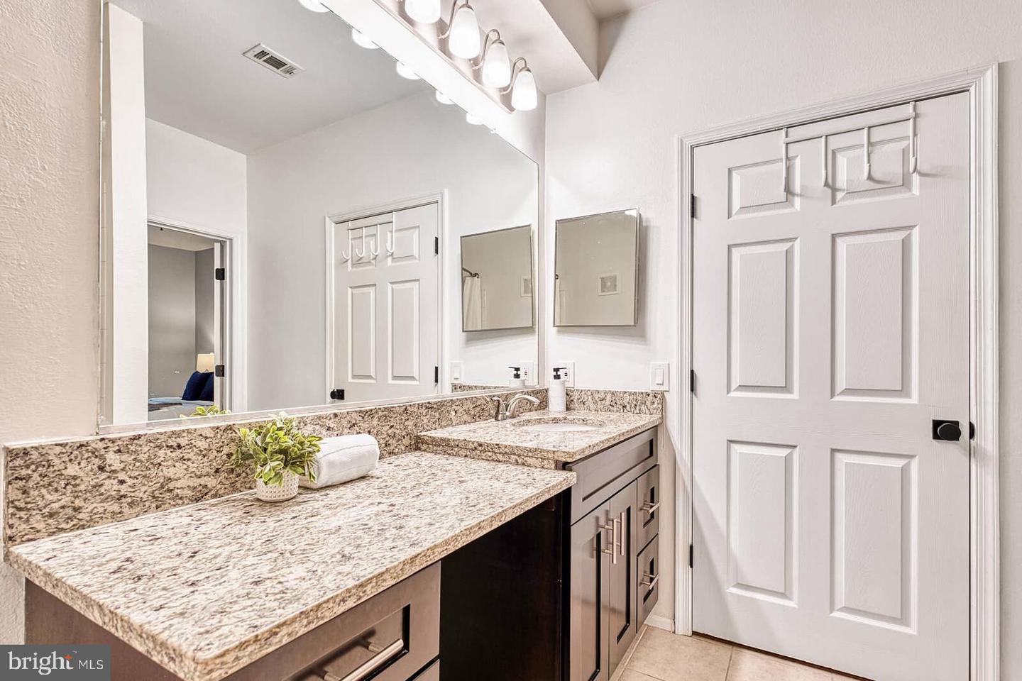 1530 SPRING GATE DR #9208, MCLEAN, Virginia 22102, 3 Bedrooms Bedrooms, ,2 BathroomsBathrooms,Residential,For sale,1530 SPRING GATE DR #9208,VAFX2238390 MLS # VAFX2238390
