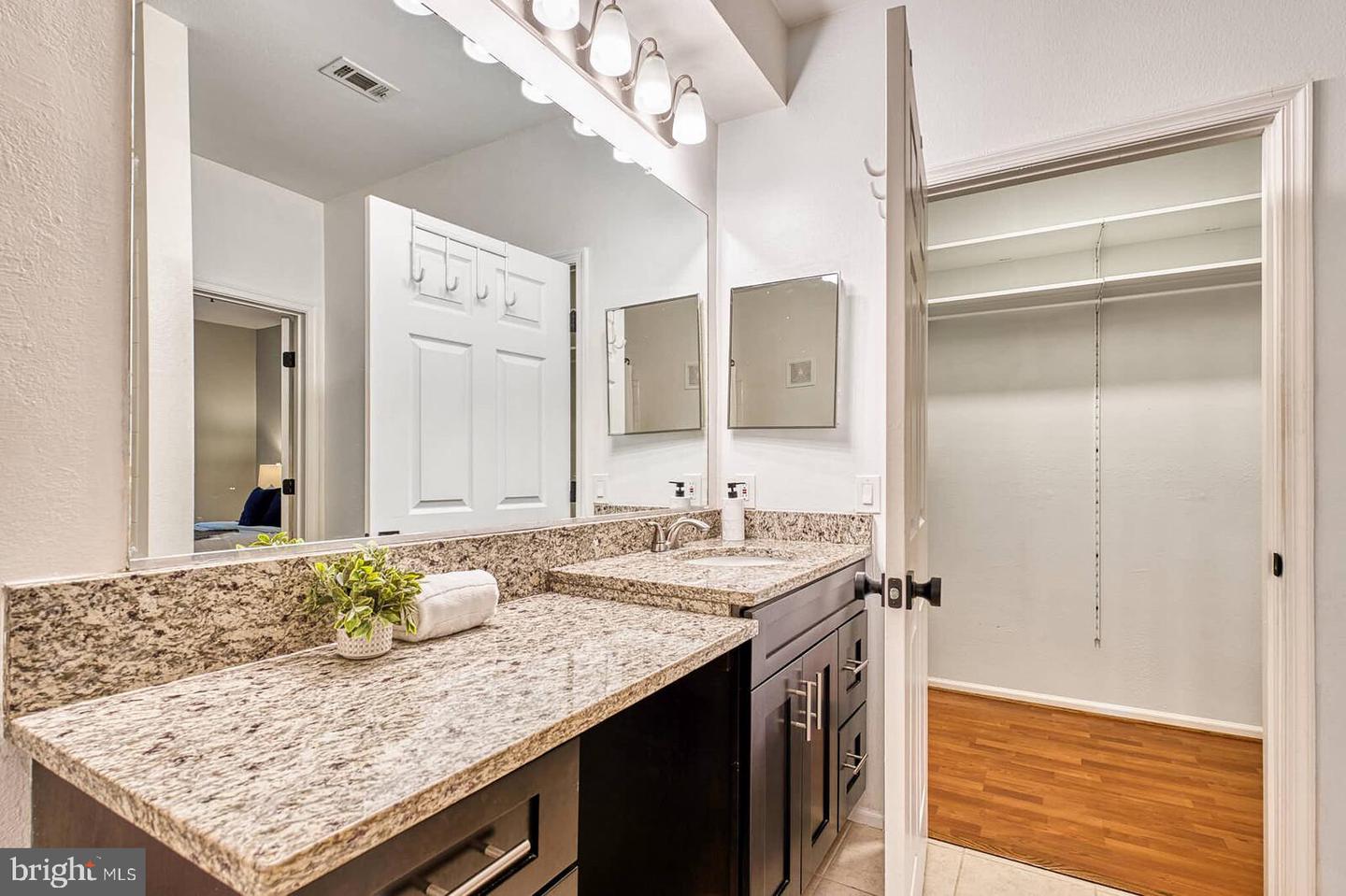 1530 SPRING GATE DR #9208, MCLEAN, Virginia 22102, 3 Bedrooms Bedrooms, ,2 BathroomsBathrooms,Residential,For sale,1530 SPRING GATE DR #9208,VAFX2238390 MLS # VAFX2238390