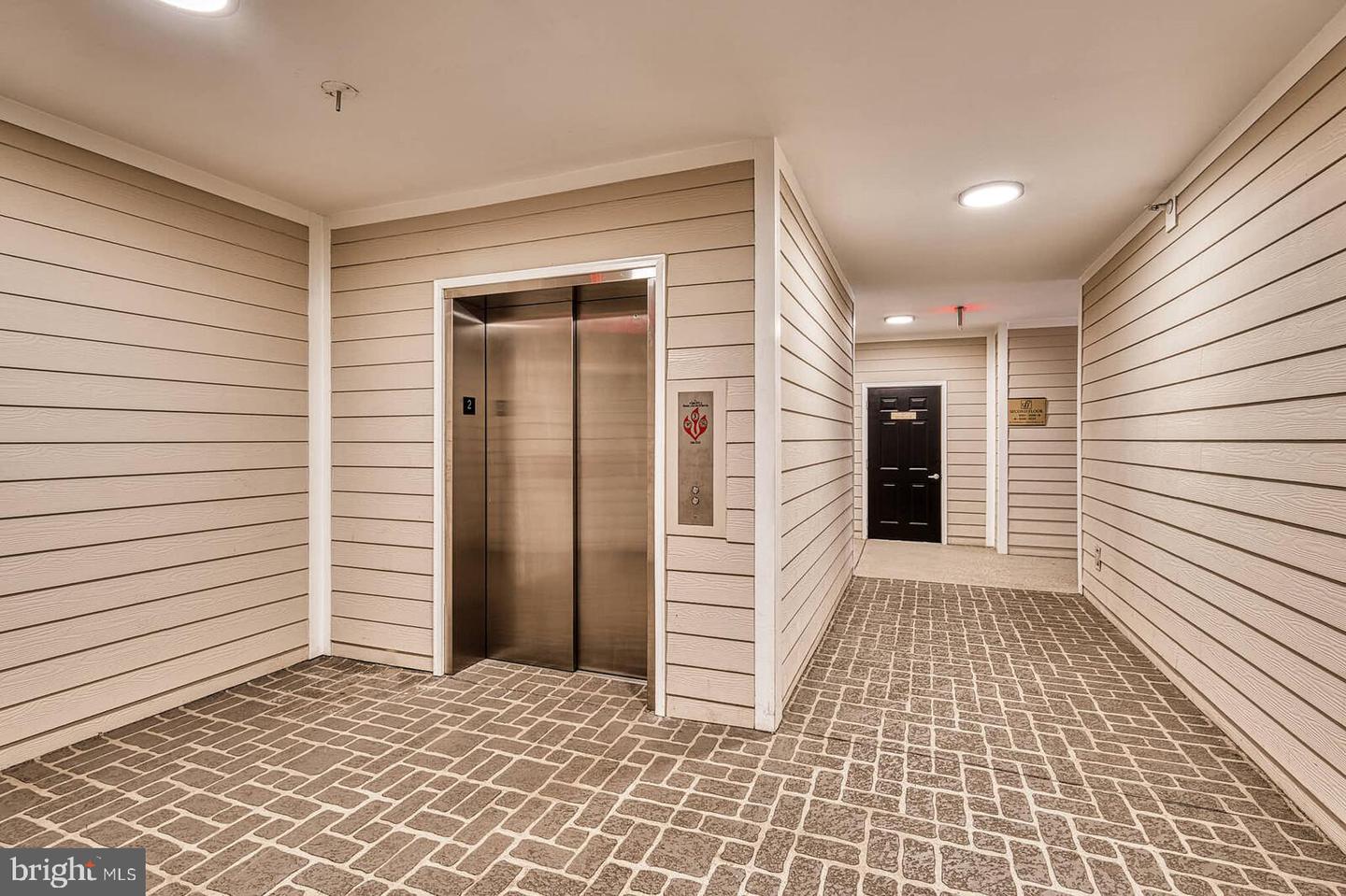 1530 SPRING GATE DR #9208, MCLEAN, Virginia 22102, 3 Bedrooms Bedrooms, ,2 BathroomsBathrooms,Residential,For sale,1530 SPRING GATE DR #9208,VAFX2238390 MLS # VAFX2238390