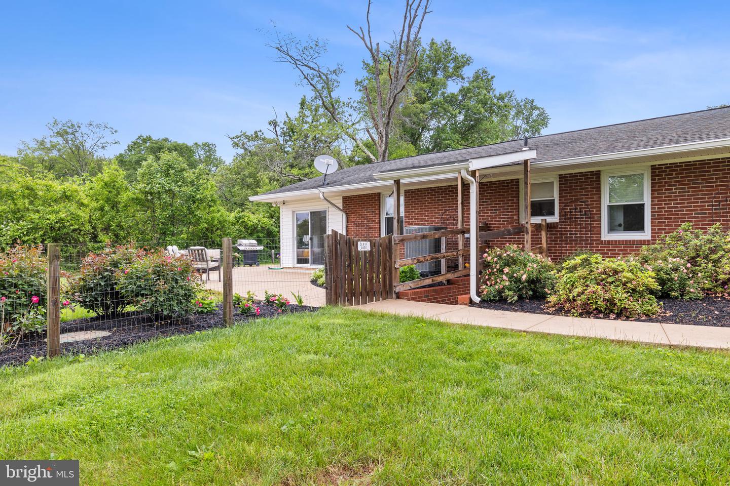 5436 BALLS MILL RD, MIDLAND, Virginia 22728, 4 Bedrooms Bedrooms, ,4 BathroomsBathrooms,Residential,For sale,5436 BALLS MILL RD,VAFQ2016572 MLS # VAFQ2016572