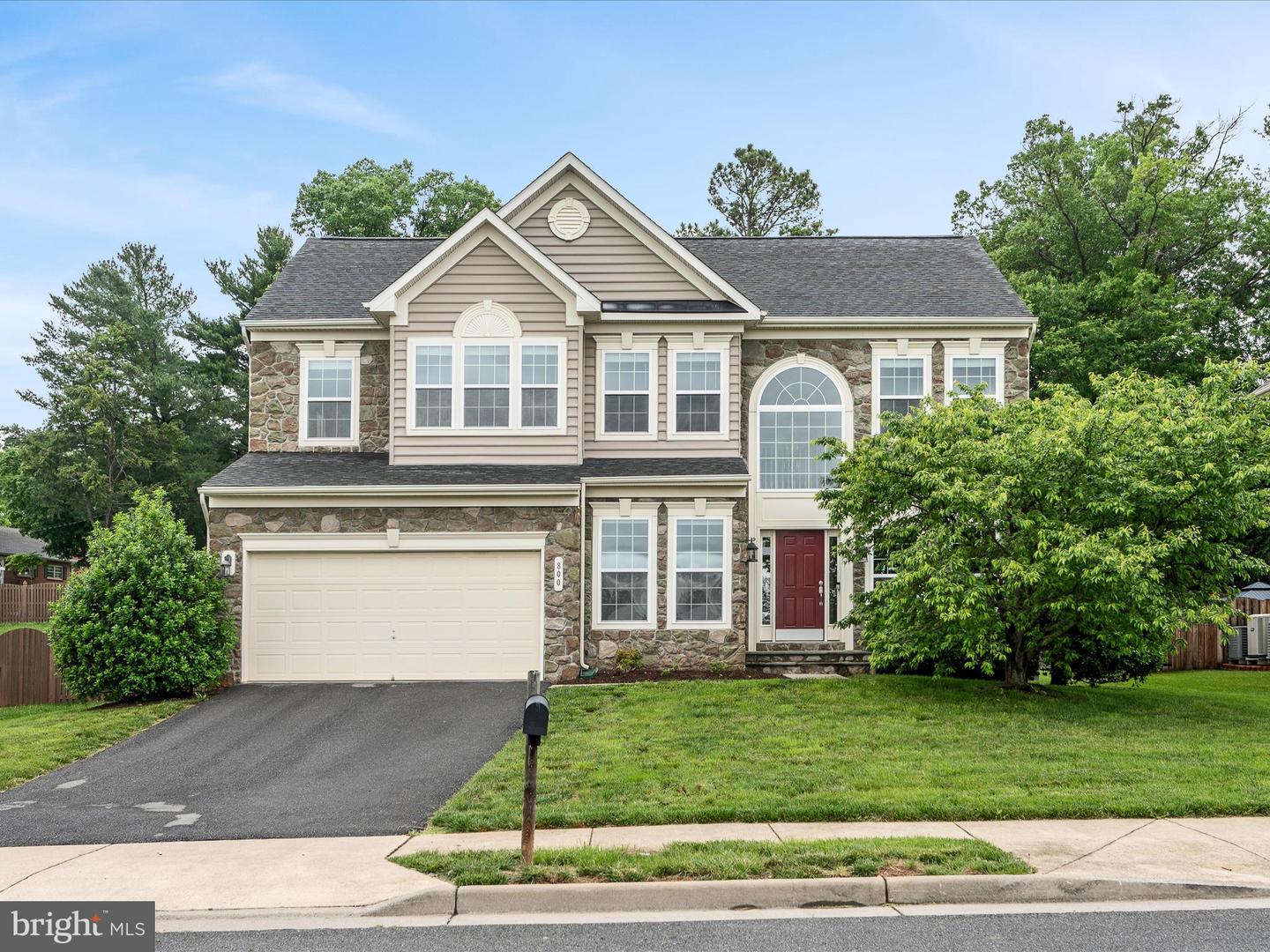 800 KENNEDY DR, WINCHESTER, Virginia 22601, 5 Bedrooms Bedrooms, ,4 BathroomsBathrooms,Residential,For sale,800 KENNEDY DR,VAWI2007660 MLS # VAWI2007660
