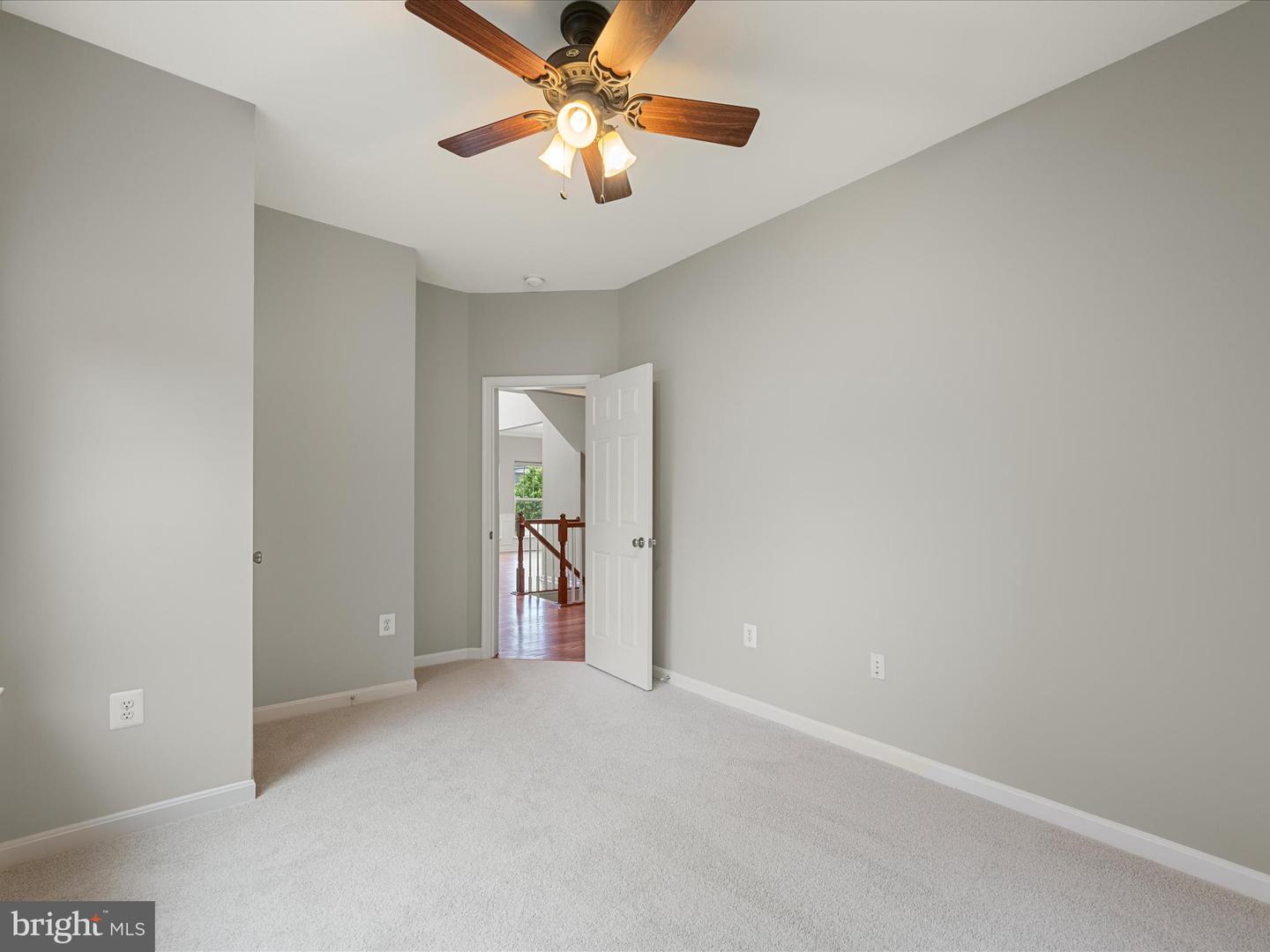 800 KENNEDY DR, WINCHESTER, Virginia 22601, 5 Bedrooms Bedrooms, ,4 BathroomsBathrooms,Residential,For sale,800 KENNEDY DR,VAWI2007660 MLS # VAWI2007660