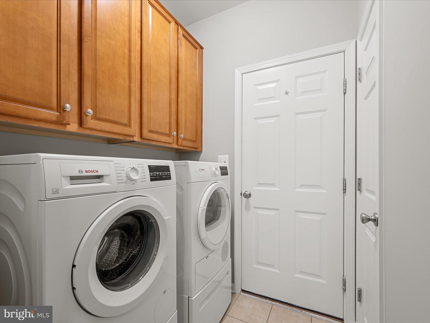 800 KENNEDY DR, WINCHESTER, Virginia 22601, 5 Bedrooms Bedrooms, ,4 BathroomsBathrooms,Residential,For sale,800 KENNEDY DR,VAWI2007660 MLS # VAWI2007660
