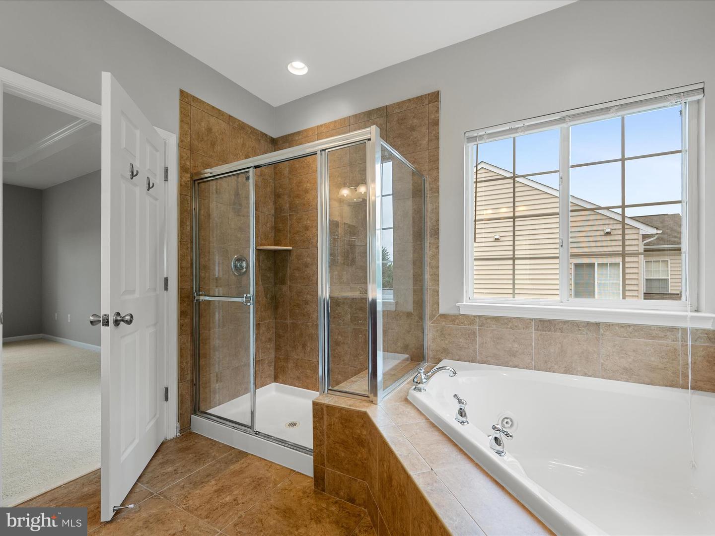 800 KENNEDY DR, WINCHESTER, Virginia 22601, 5 Bedrooms Bedrooms, ,4 BathroomsBathrooms,Residential,For sale,800 KENNEDY DR,VAWI2007660 MLS # VAWI2007660