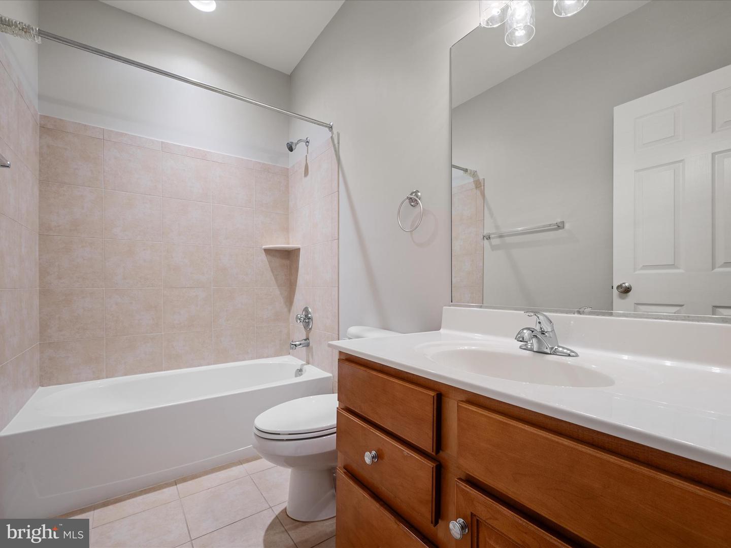 800 KENNEDY DR, WINCHESTER, Virginia 22601, 5 Bedrooms Bedrooms, ,4 BathroomsBathrooms,Residential,For sale,800 KENNEDY DR,VAWI2007660 MLS # VAWI2007660