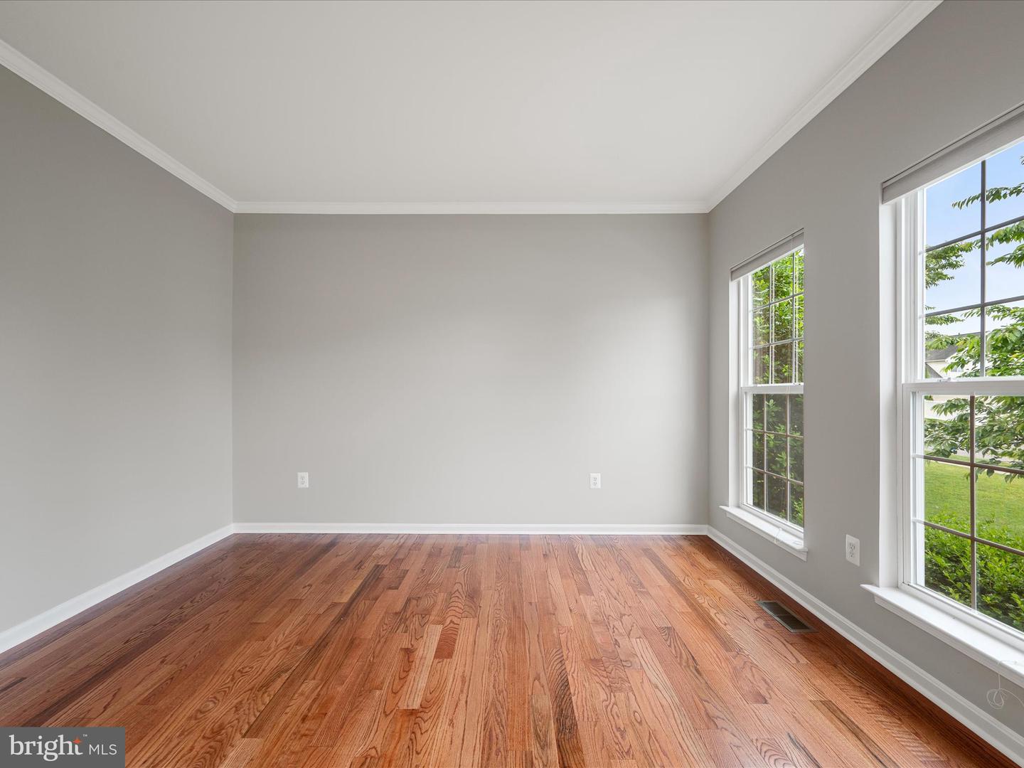 800 KENNEDY DR, WINCHESTER, Virginia 22601, 5 Bedrooms Bedrooms, ,4 BathroomsBathrooms,Residential,For sale,800 KENNEDY DR,VAWI2007660 MLS # VAWI2007660