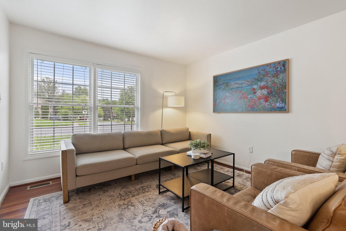 12821 FLAGSHIP AVE, HERNDON, Virginia 20170, 3 Bedrooms Bedrooms, ,2 BathroomsBathrooms,Residential,For sale,12821 FLAGSHIP AVE,VAFX2240530 MLS # VAFX2240530