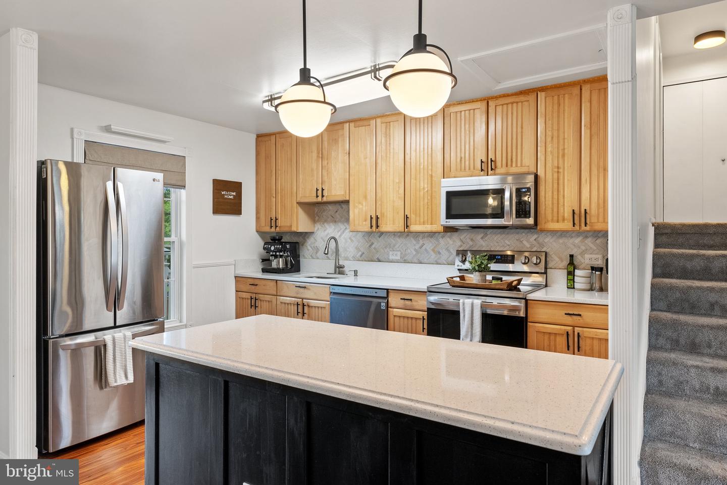 12821 FLAGSHIP AVE, HERNDON, Virginia 20170, 3 Bedrooms Bedrooms, ,2 BathroomsBathrooms,Residential,For sale,12821 FLAGSHIP AVE,VAFX2240530 MLS # VAFX2240530