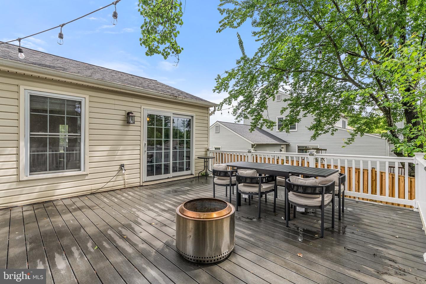 12821 FLAGSHIP AVE, HERNDON, Virginia 20170, 3 Bedrooms Bedrooms, ,2 BathroomsBathrooms,Residential,For sale,12821 FLAGSHIP AVE,VAFX2240530 MLS # VAFX2240530