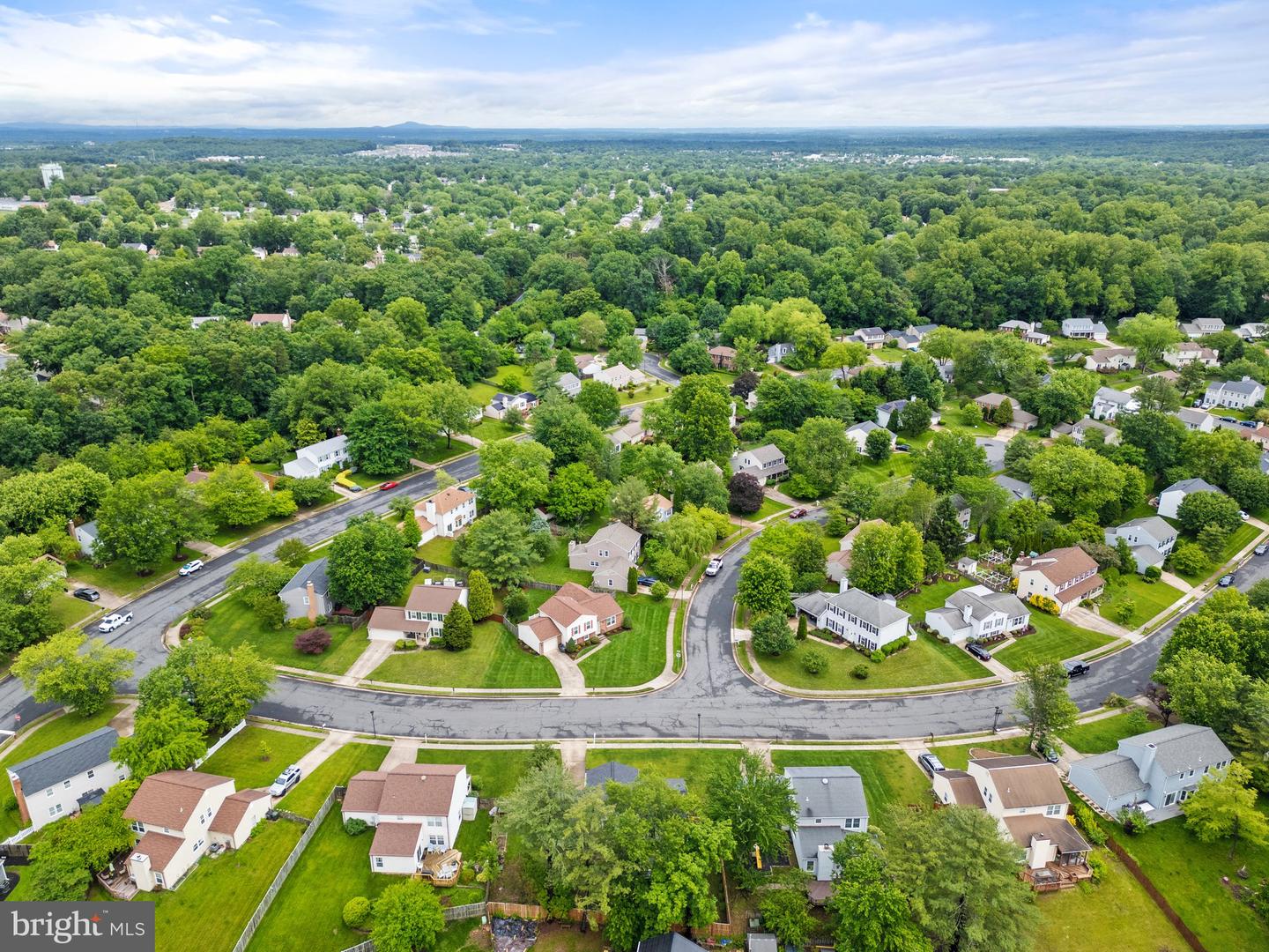 12821 FLAGSHIP AVE, HERNDON, Virginia 20170, 3 Bedrooms Bedrooms, ,2 BathroomsBathrooms,Residential,For sale,12821 FLAGSHIP AVE,VAFX2240530 MLS # VAFX2240530