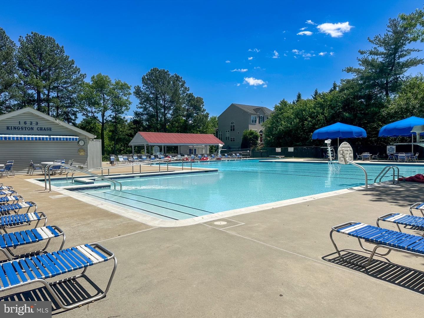 12821 FLAGSHIP AVE, HERNDON, Virginia 20170, 3 Bedrooms Bedrooms, ,2 BathroomsBathrooms,Residential,For sale,12821 FLAGSHIP AVE,VAFX2240530 MLS # VAFX2240530