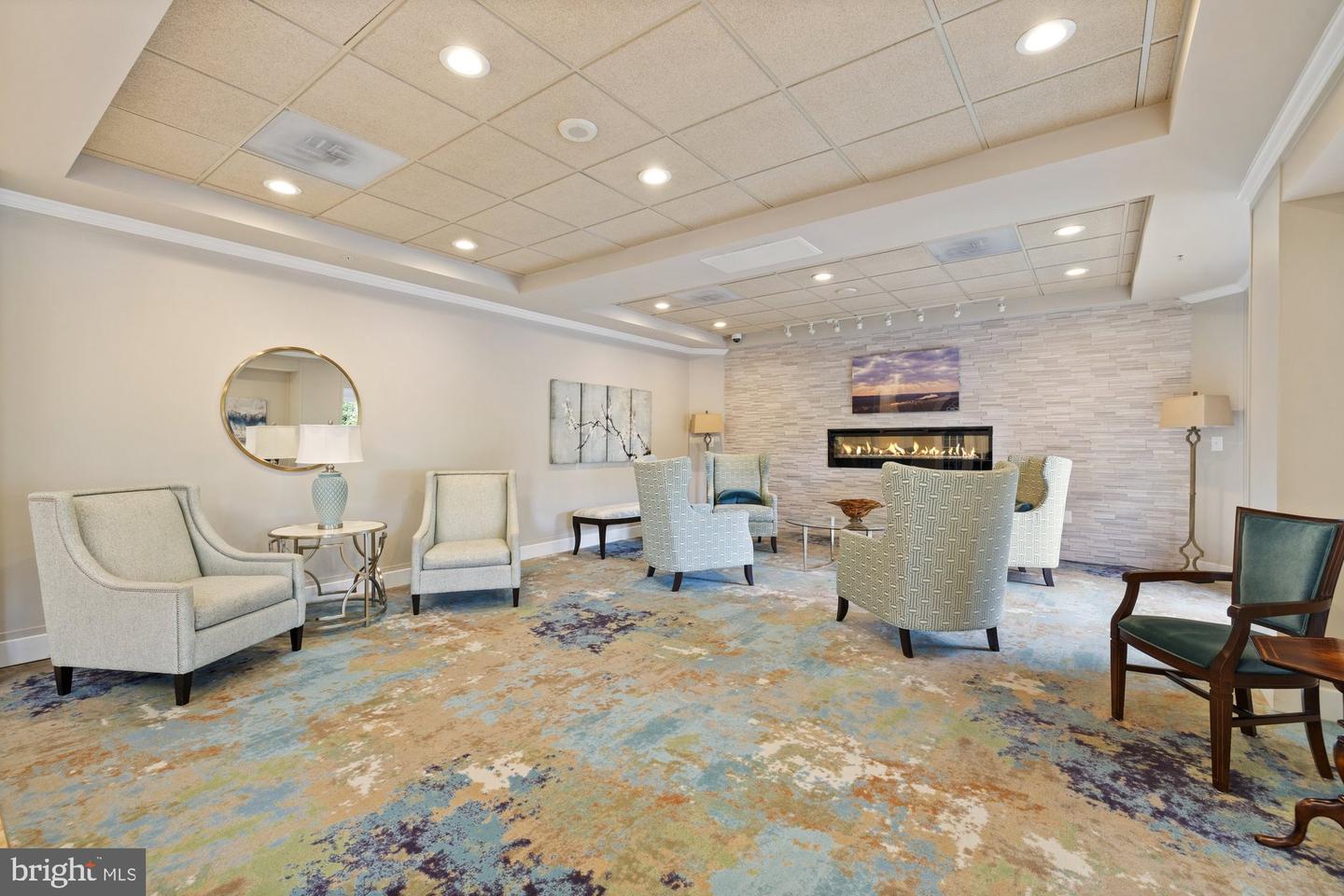 19355 CYPRESS RIDGE TER #414, LEESBURG, Virginia 20176, 2 Bedrooms Bedrooms, 5 Rooms Rooms,2 BathroomsBathrooms,Residential,For sale,19355 CYPRESS RIDGE TER #414,VALO2096298 MLS # VALO2096298