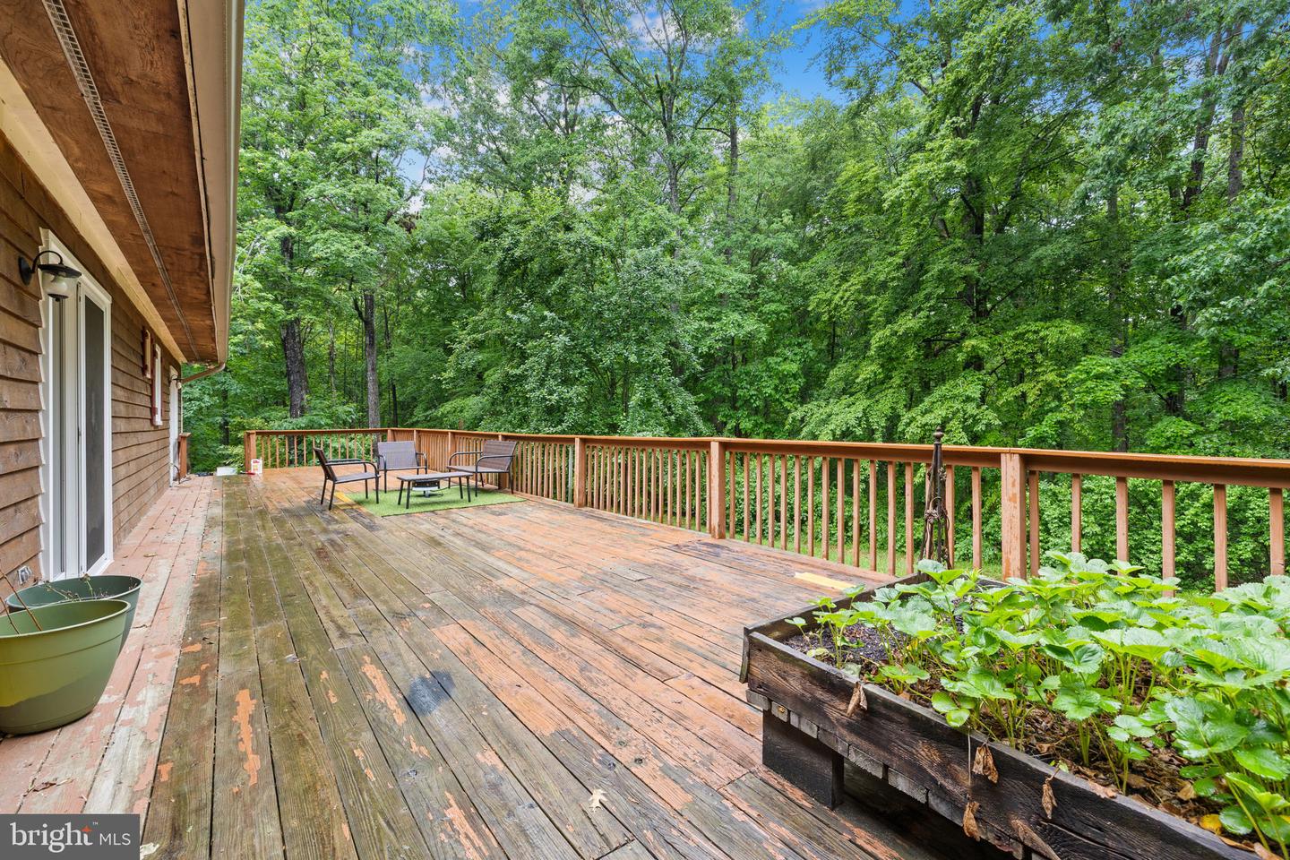 201 HARTLAKE DR, FREDERICKSBURG, Virginia 22406, 4 Bedrooms Bedrooms, ,2 BathroomsBathrooms,Residential,For sale,201 HARTLAKE DR,VAST2038788 MLS # VAST2038788