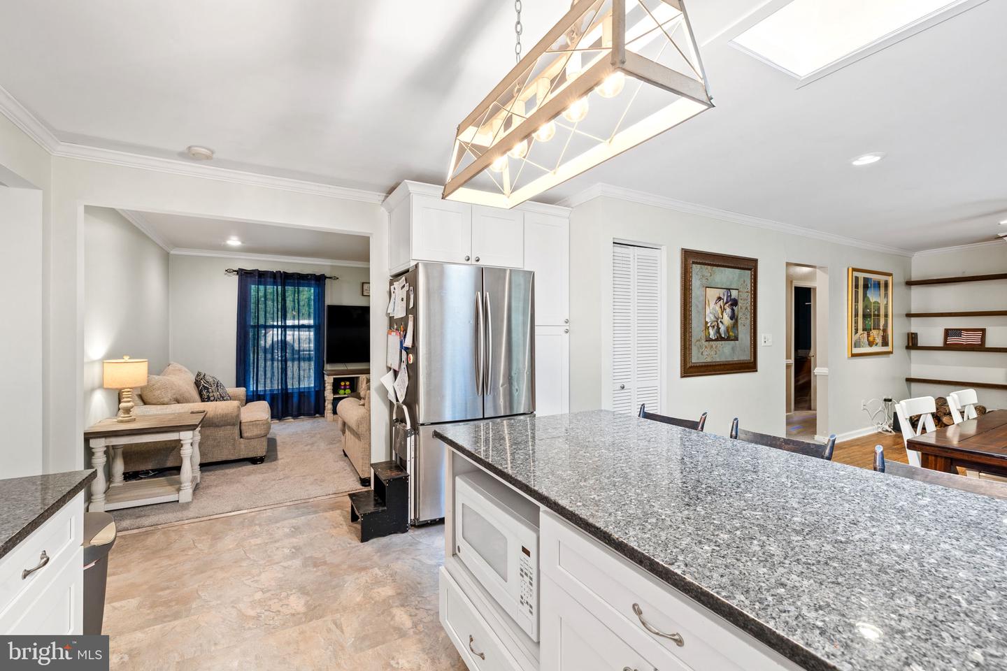 201 HARTLAKE DR, FREDERICKSBURG, Virginia 22406, 4 Bedrooms Bedrooms, ,2 BathroomsBathrooms,Residential,For sale,201 HARTLAKE DR,VAST2038788 MLS # VAST2038788