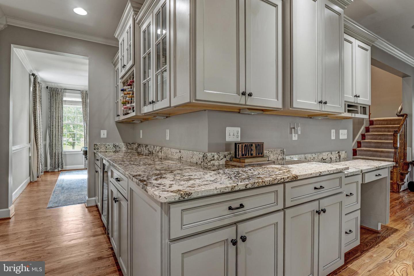 6034 FRANCONIA RD, ALEXANDRIA, Virginia 22310, 5 Bedrooms Bedrooms, ,3 BathroomsBathrooms,Residential,For sale,6034 FRANCONIA RD,VAFX2240768 MLS # VAFX2240768