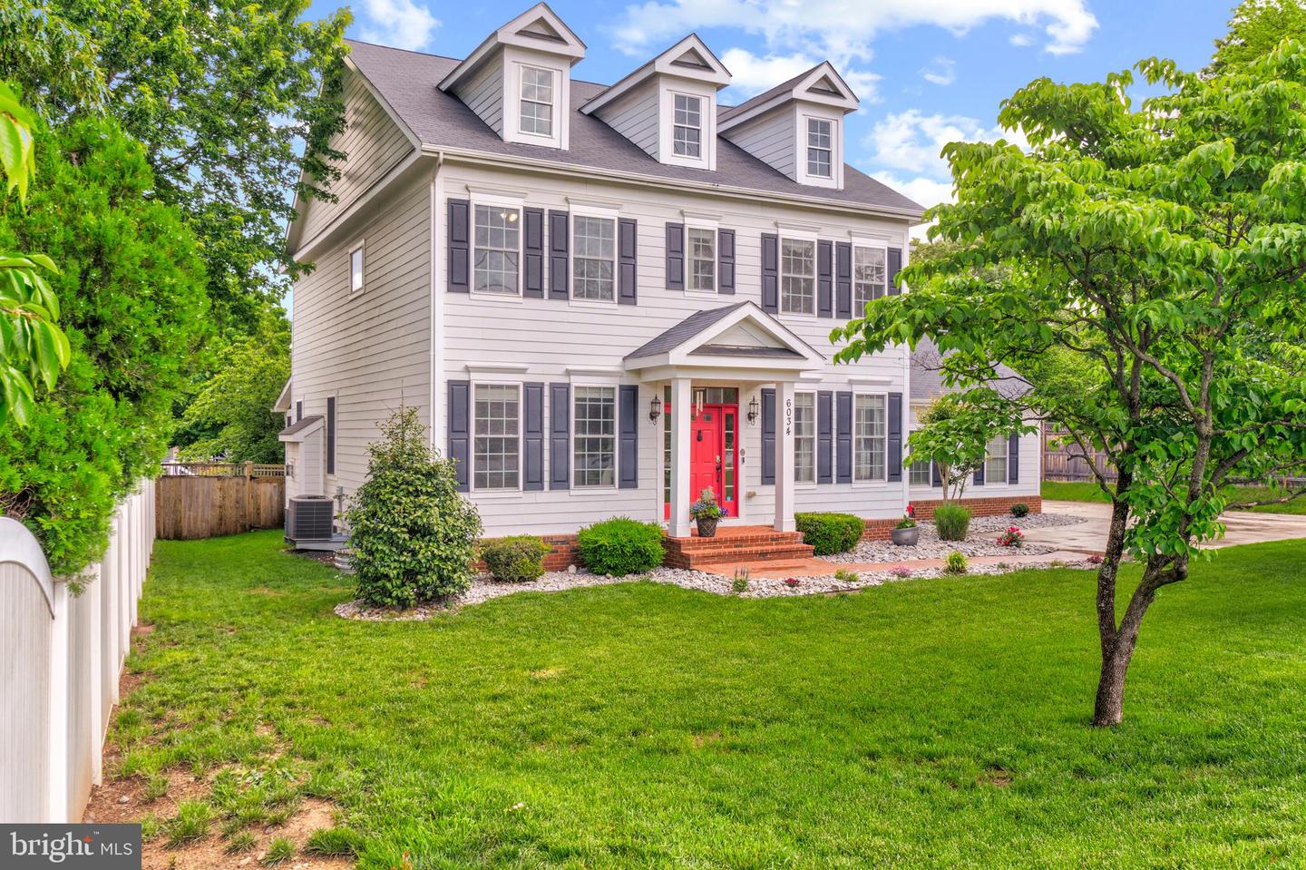 6034 FRANCONIA RD, ALEXANDRIA, Virginia 22310, 5 Bedrooms Bedrooms, ,3 BathroomsBathrooms,Residential,For sale,6034 FRANCONIA RD,VAFX2240768 MLS # VAFX2240768