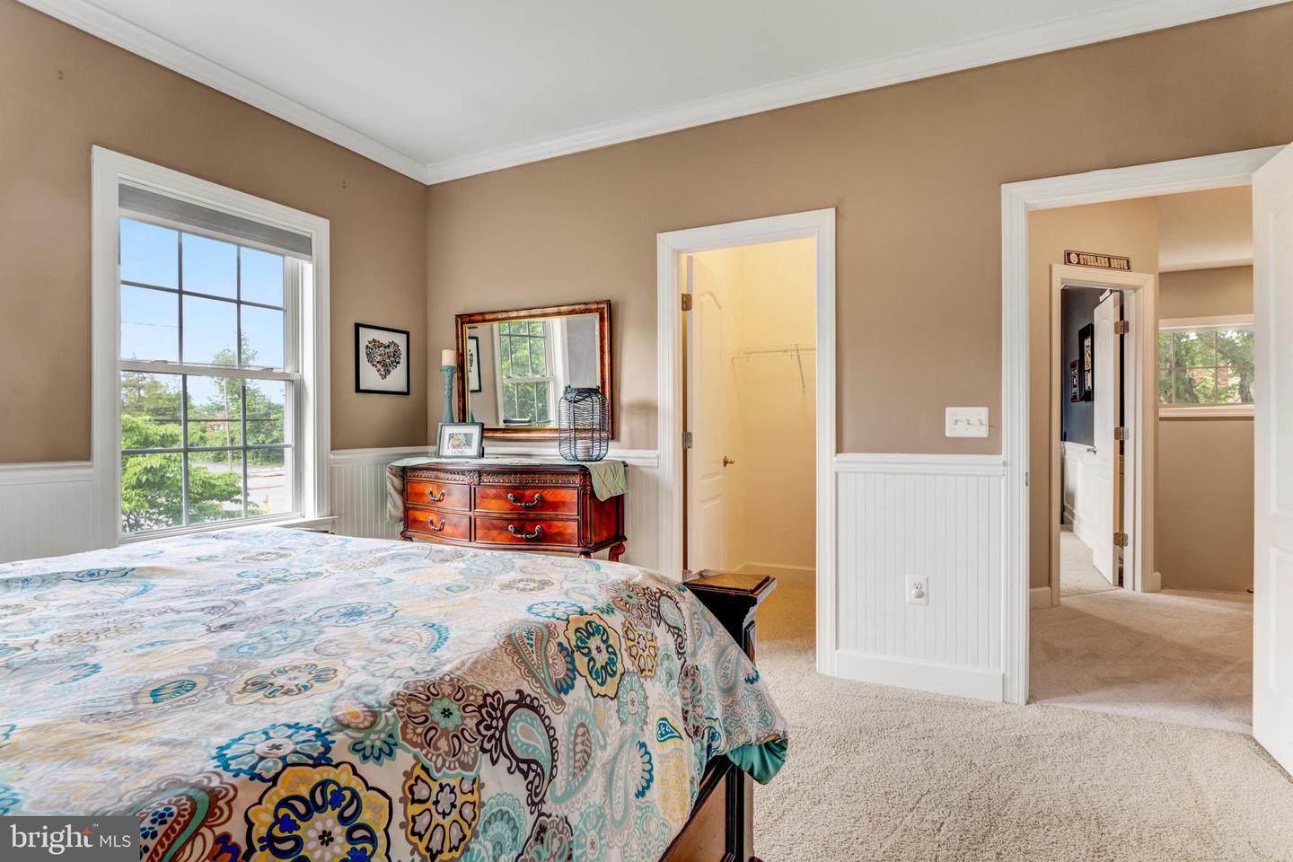 6034 FRANCONIA RD, ALEXANDRIA, Virginia 22310, 5 Bedrooms Bedrooms, ,3 BathroomsBathrooms,Residential,For sale,6034 FRANCONIA RD,VAFX2240768 MLS # VAFX2240768