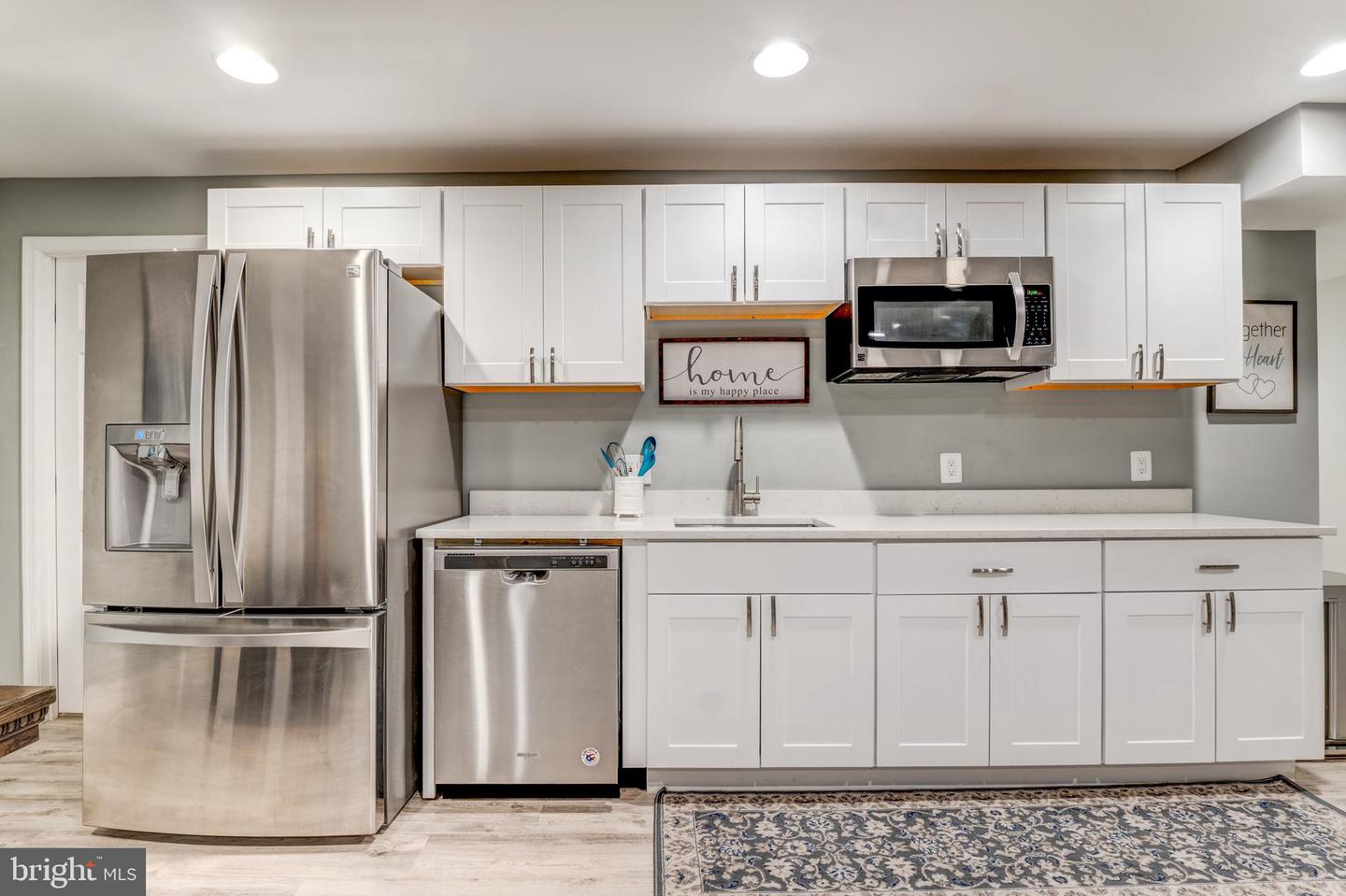 6034 FRANCONIA RD, ALEXANDRIA, Virginia 22310, 5 Bedrooms Bedrooms, ,3 BathroomsBathrooms,Residential,For sale,6034 FRANCONIA RD,VAFX2240768 MLS # VAFX2240768