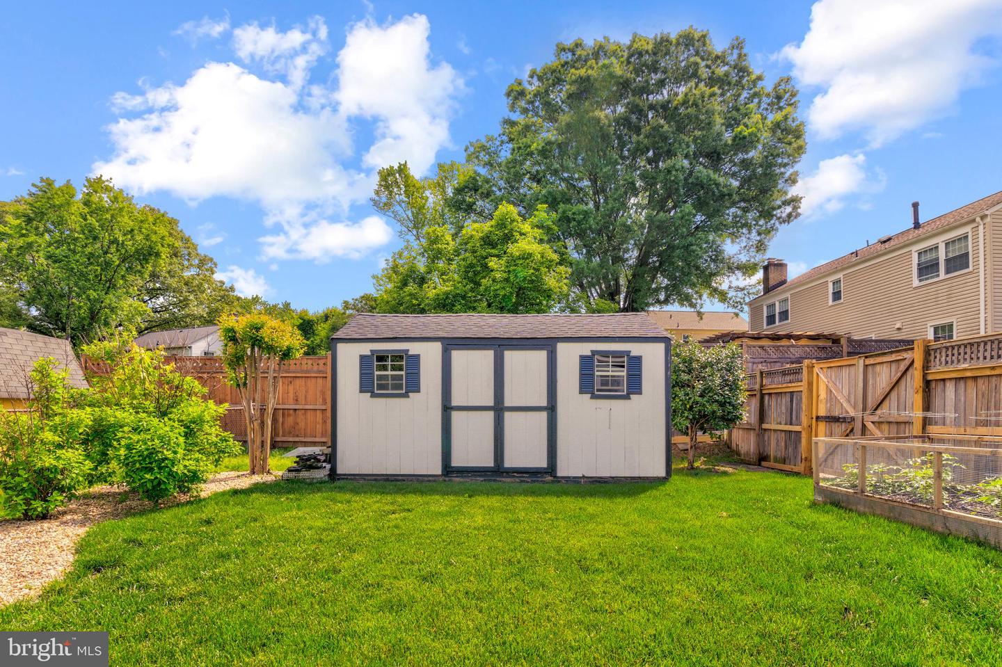 6034 FRANCONIA RD, ALEXANDRIA, Virginia 22310, 5 Bedrooms Bedrooms, ,3 BathroomsBathrooms,Residential,For sale,6034 FRANCONIA RD,VAFX2240768 MLS # VAFX2240768