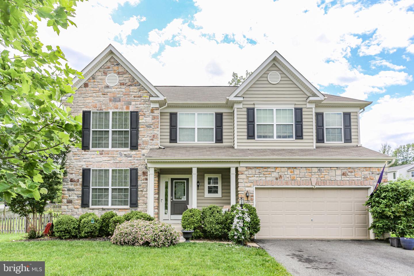 1 CROVO LN, FREDERICKSBURG, Virginia 22405, 4 Bedrooms Bedrooms, ,3 BathroomsBathrooms,Residential,For sale,1 CROVO LN,VAST2038810 MLS # VAST2038810