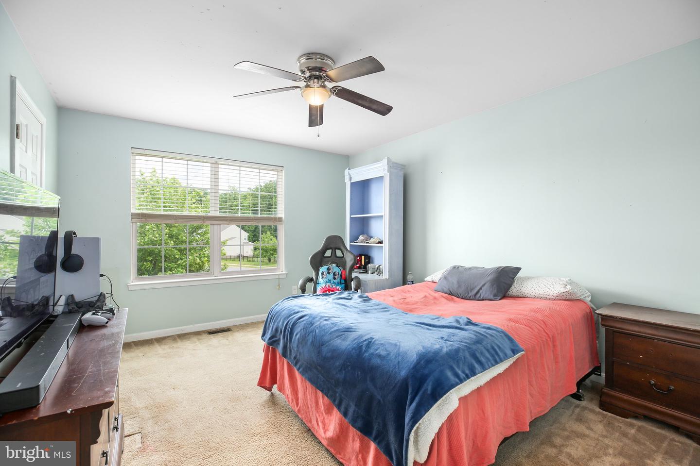1 CROVO LN, FREDERICKSBURG, Virginia 22405, 4 Bedrooms Bedrooms, ,3 BathroomsBathrooms,Residential,For sale,1 CROVO LN,VAST2038810 MLS # VAST2038810