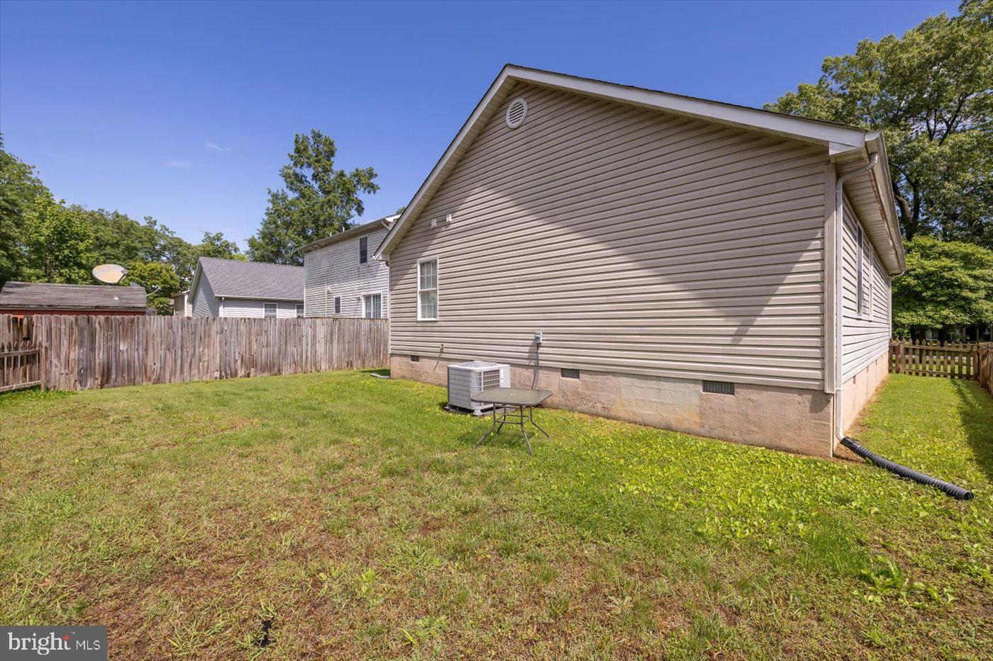 309 6TH ST, COLONIAL BEACH, Virginia 22443, 3 Bedrooms Bedrooms, ,2 BathroomsBathrooms,Residential,For sale,309 6TH ST,VAWE2008876 MLS # VAWE2008876