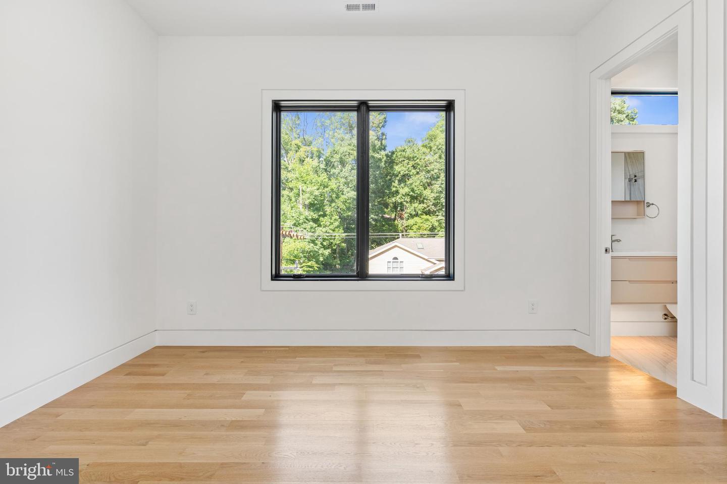 3554 MILITARY RD, ARLINGTON, Virginia 22207, 6 Bedrooms Bedrooms, ,7 BathroomsBathrooms,Residential,For sale,3554 MILITARY RD,VAAR2057328 MLS # VAAR2057328