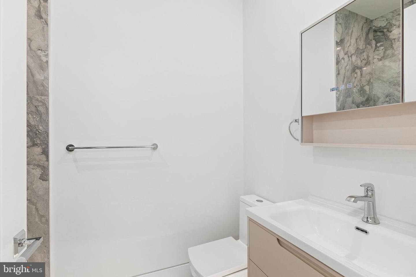 3554 MILITARY RD, ARLINGTON, Virginia 22207, 6 Bedrooms Bedrooms, ,7 BathroomsBathrooms,Residential,For sale,3554 MILITARY RD,VAAR2057328 MLS # VAAR2057328