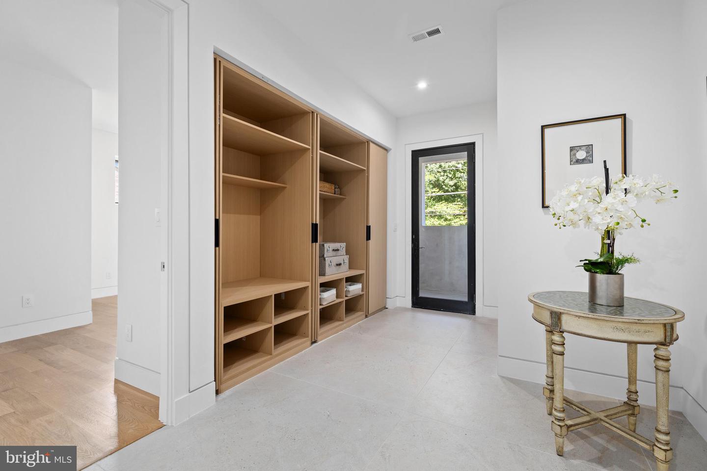 3554 MILITARY RD, ARLINGTON, Virginia 22207, 6 Bedrooms Bedrooms, ,7 BathroomsBathrooms,Residential,For sale,3554 MILITARY RD,VAAR2057328 MLS # VAAR2057328
