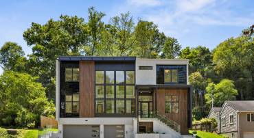 3554 MILITARY RD, ARLINGTON, Virginia 22207, 6 Bedrooms Bedrooms, ,7 BathroomsBathrooms,Residential,For sale,3554 MILITARY RD,VAAR2057328 MLS # VAAR2057328