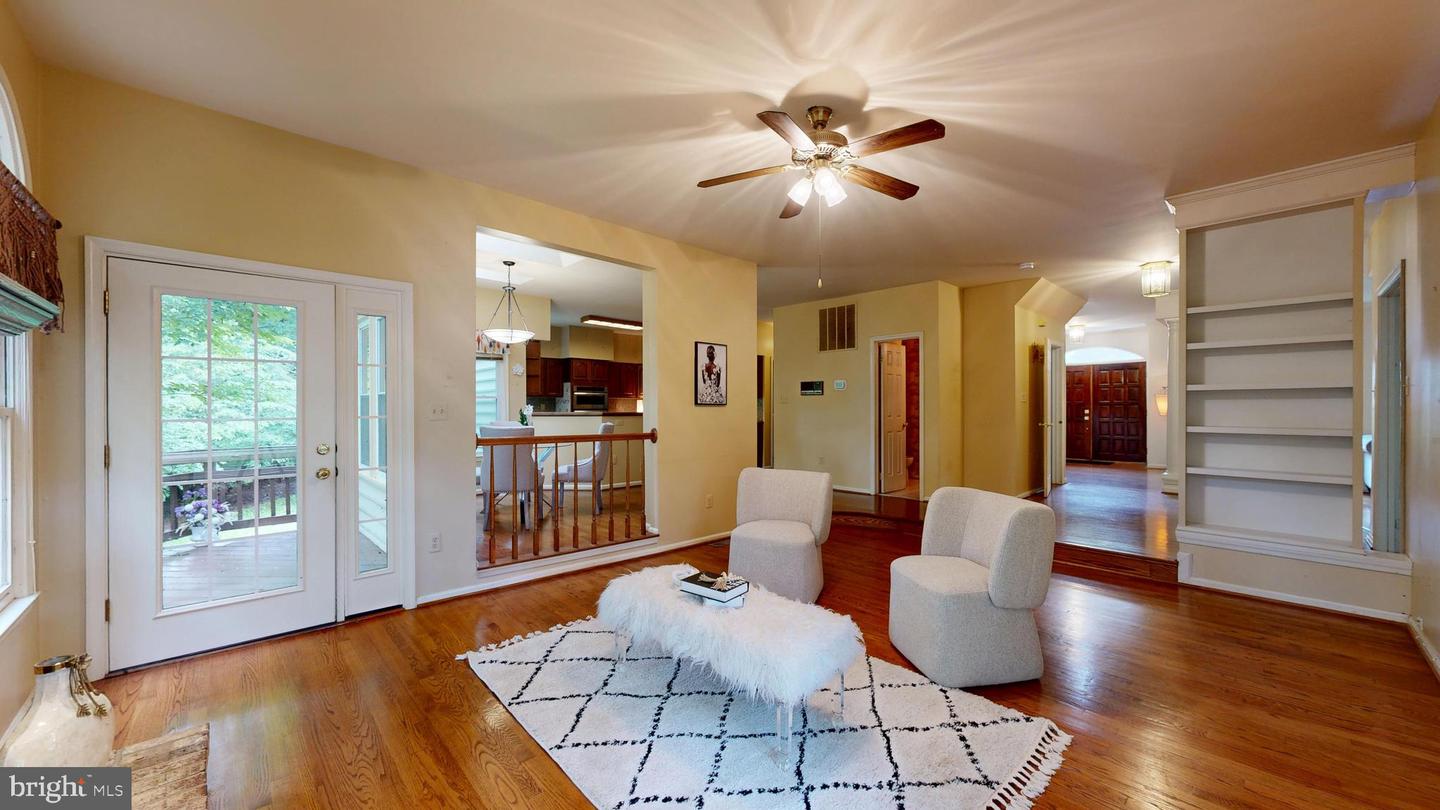 13019 BANKFOOT CT, HERNDON, Virginia 20171, 4 Bedrooms Bedrooms, ,3 BathroomsBathrooms,Residential,For sale,13019 BANKFOOT CT,VAFX2240202 MLS # VAFX2240202