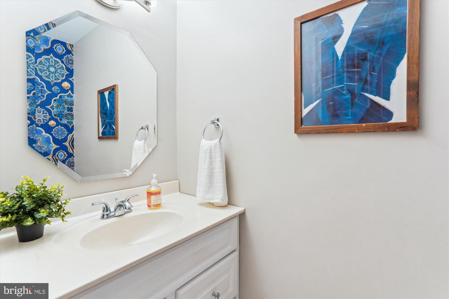 12208 FOLKSTONE DR, OAK HILL, Virginia 20171, 4 Bedrooms Bedrooms, ,2 BathroomsBathrooms,Residential,For sale,12208 FOLKSTONE DR,VAFX2240350 MLS # VAFX2240350