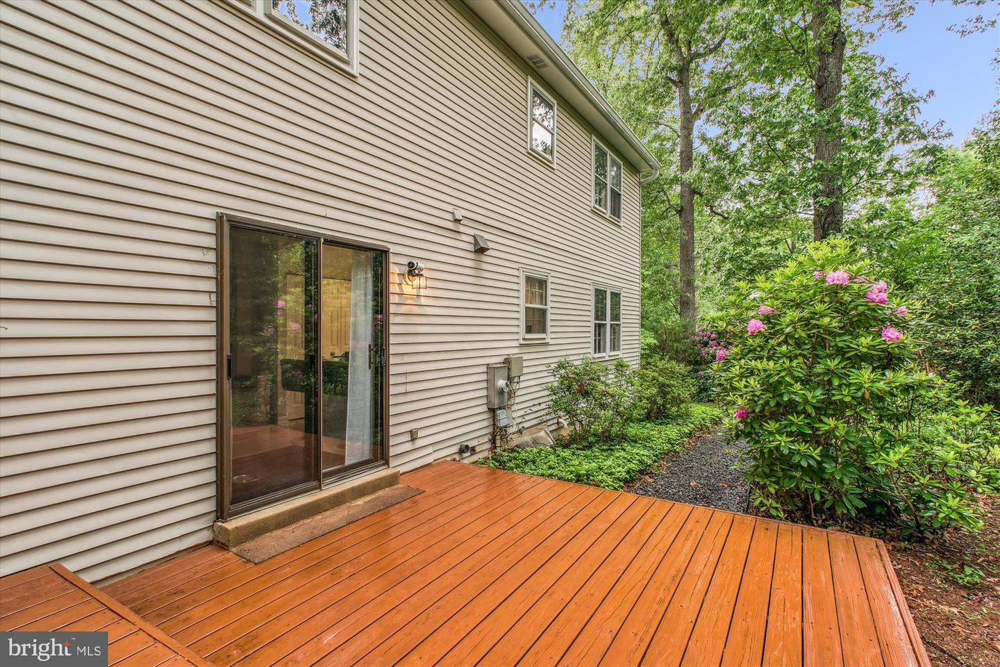 12208 FOLKSTONE DR, OAK HILL, Virginia 20171, 4 Bedrooms Bedrooms, ,2 BathroomsBathrooms,Residential,For sale,12208 FOLKSTONE DR,VAFX2240350 MLS # VAFX2240350