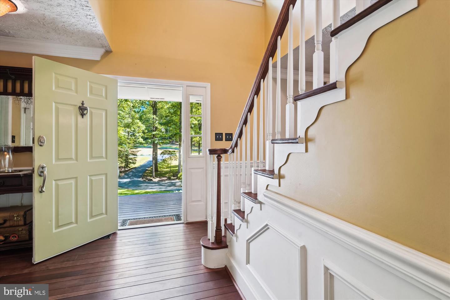 6521 COMMONWEALTH CT, MANASSAS, Virginia 20112, 4 Bedrooms Bedrooms, ,3 BathroomsBathrooms,Residential,For sale,6521 COMMONWEALTH CT,VAPW2094660 MLS # VAPW2094660