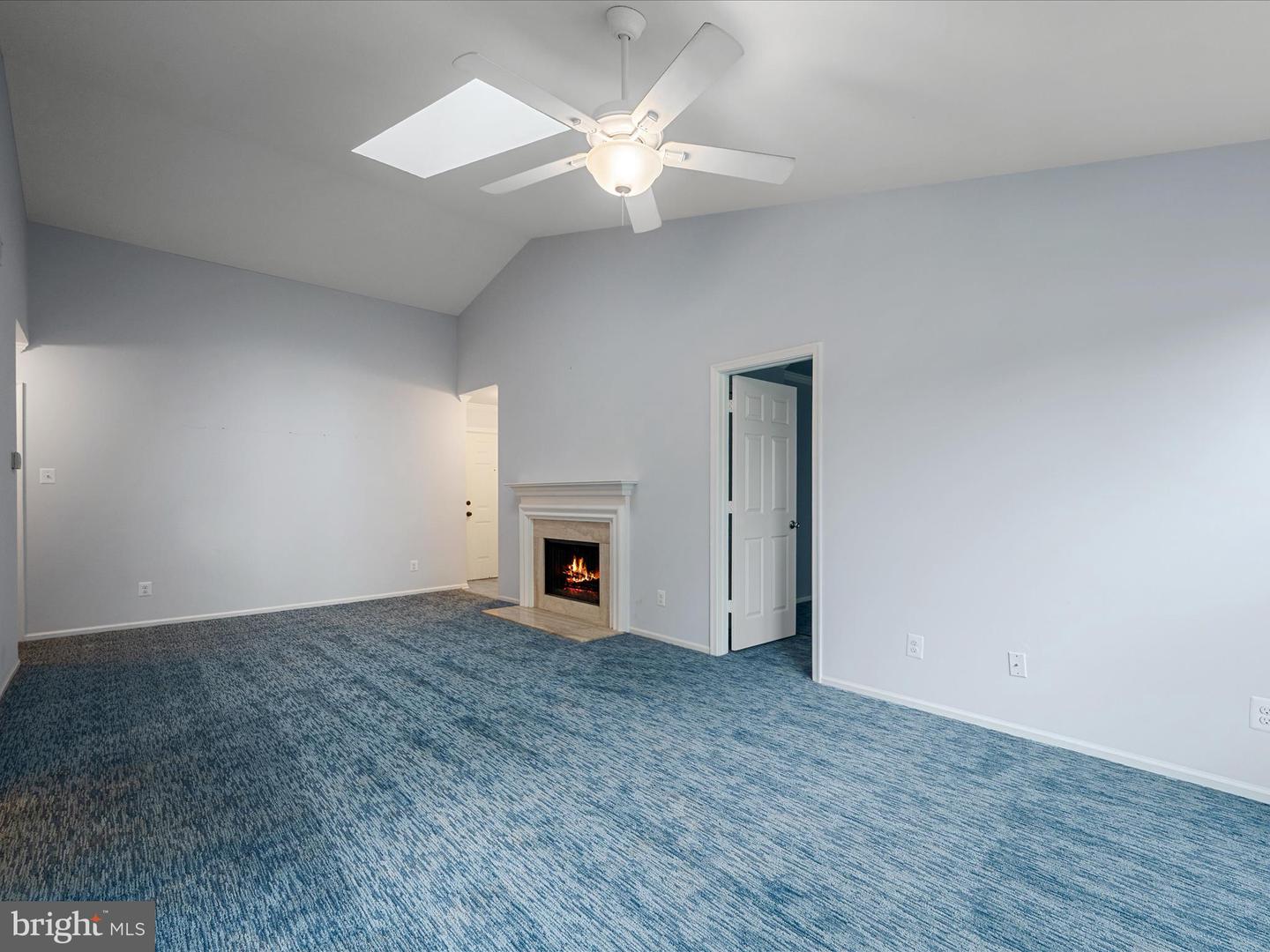 1110 HUNTMASTER TER NE #302, LEESBURG, Virginia 20176, 2 Bedrooms Bedrooms, ,1 BathroomBathrooms,Residential,For sale,1110 HUNTMASTER TER NE #302,VALO2096454 MLS # VALO2096454