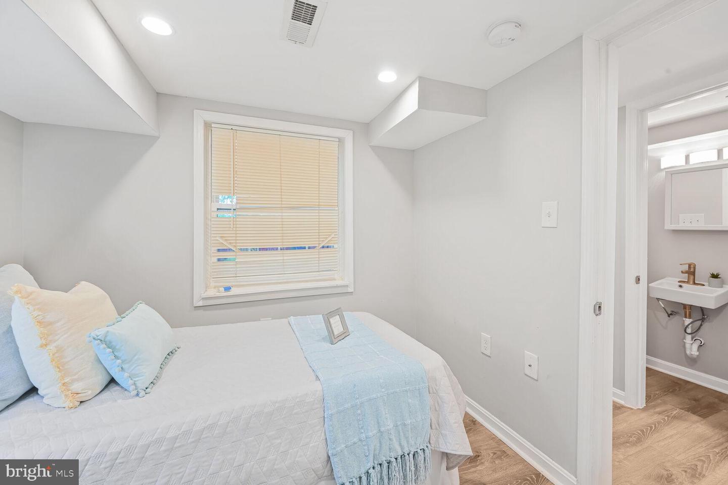 1459 MORRIS RD SE, WASHINGTON, District Of Columbia 20020, 3 Bedrooms Bedrooms, ,2 BathroomsBathrooms,Residential,For sale,1459 MORRIS RD SE,DCDC2200650 MLS # DCDC2200650