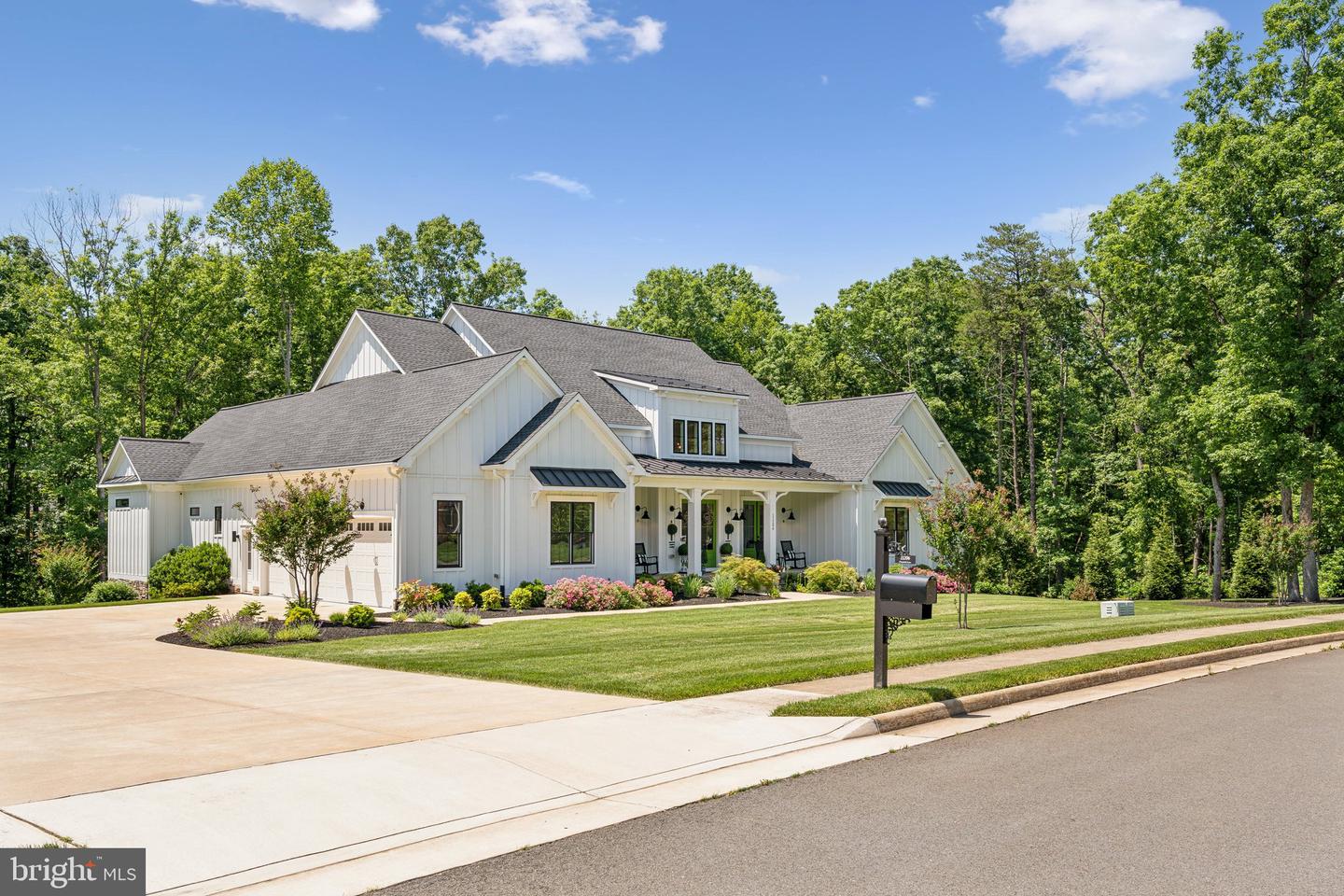 11206 PRESWICK LN, SPOTSYLVANIA, Virginia 22551, 8 Bedrooms Bedrooms, ,5 BathroomsBathrooms,Residential,For sale,11206 PRESWICK LN,VASP2033158 MLS # VASP2033158