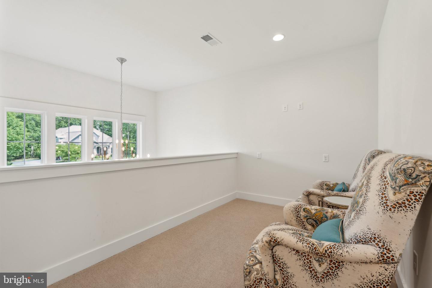 11206 PRESWICK LN, SPOTSYLVANIA, Virginia 22551, 8 Bedrooms Bedrooms, ,5 BathroomsBathrooms,Residential,For sale,11206 PRESWICK LN,VASP2033158 MLS # VASP2033158