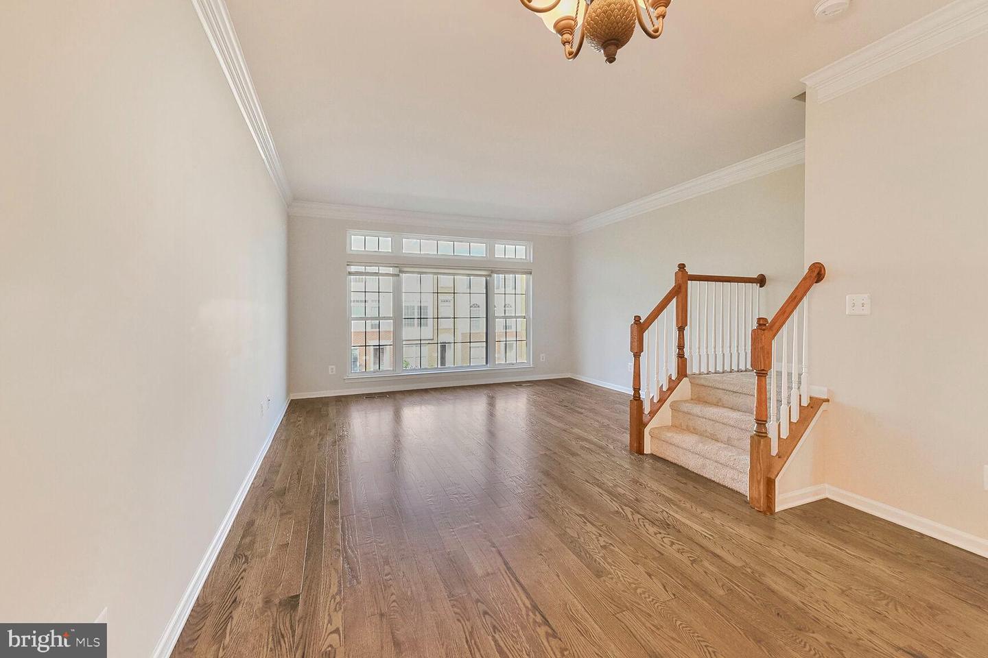 25122 OMAHA TER, CHANTILLY, Virginia 20152, 3 Bedrooms Bedrooms, ,3 BathroomsBathrooms,Residential,For sale,25122 OMAHA TER,VALO2096570 MLS # VALO2096570