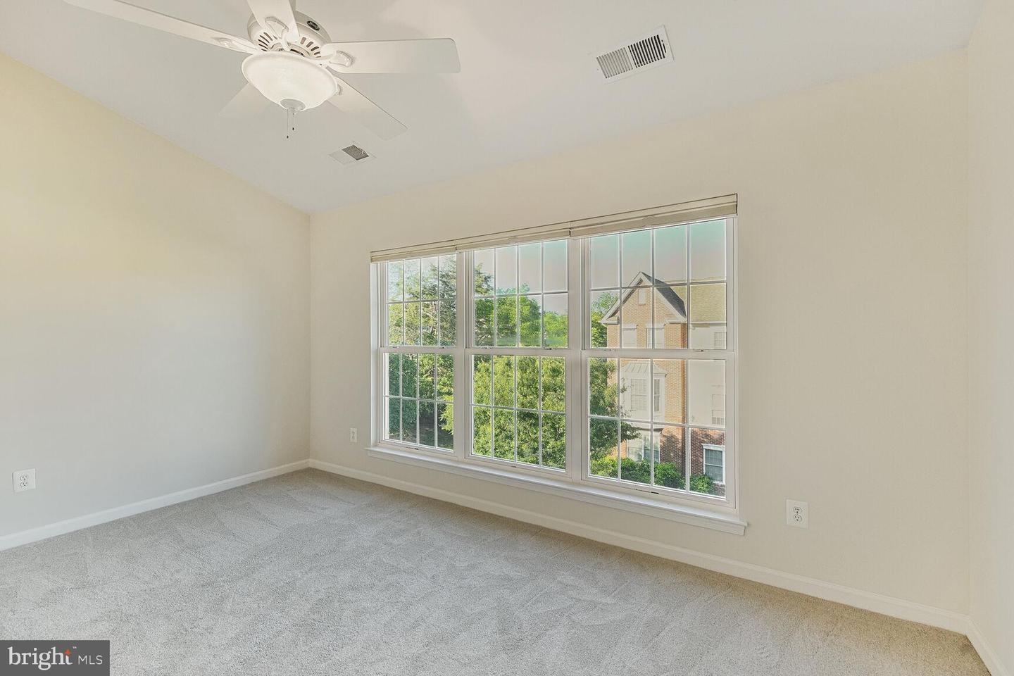25122 OMAHA TER, CHANTILLY, Virginia 20152, 3 Bedrooms Bedrooms, ,3 BathroomsBathrooms,Residential,For sale,25122 OMAHA TER,VALO2096570 MLS # VALO2096570