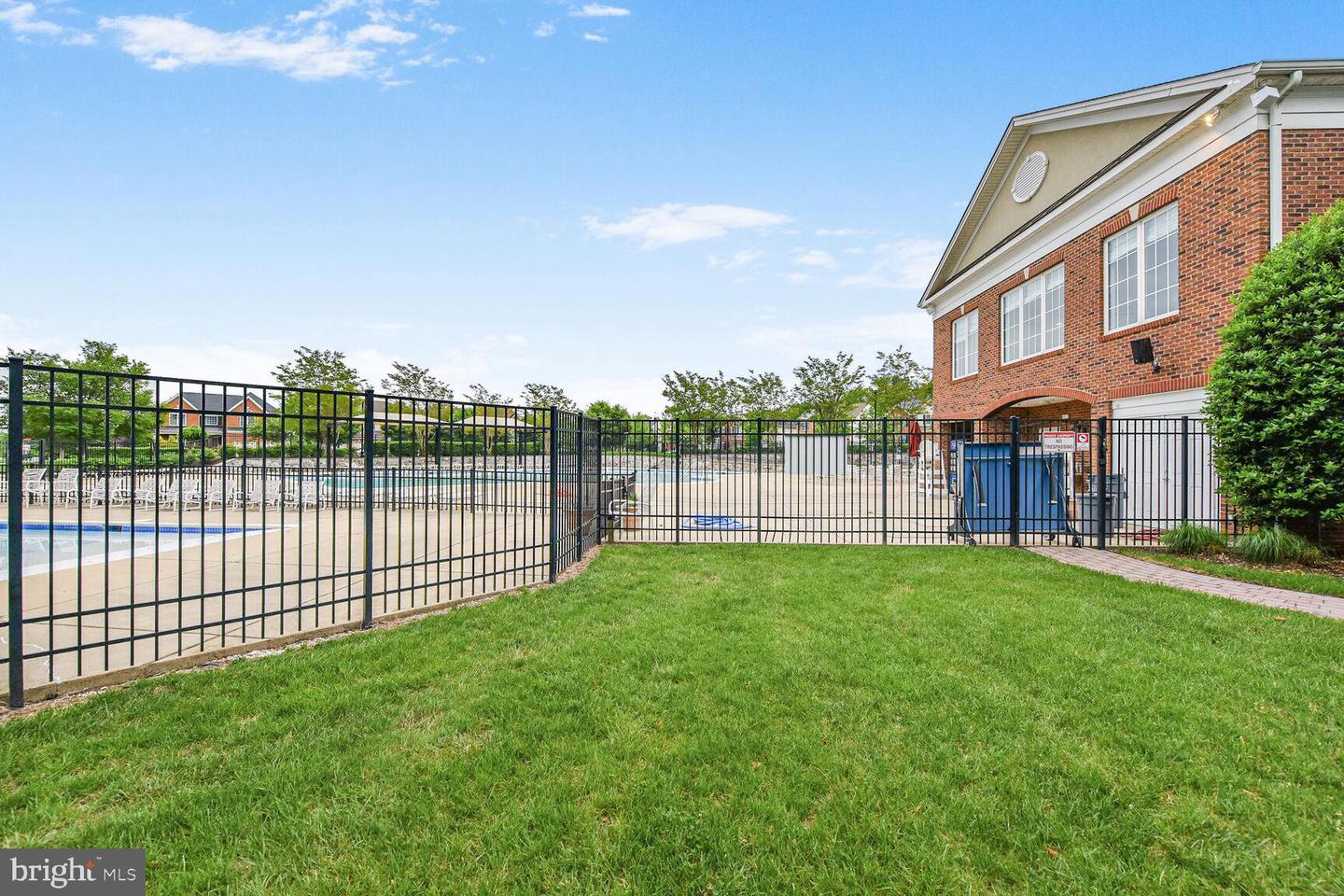 25122 OMAHA TER, CHANTILLY, Virginia 20152, 3 Bedrooms Bedrooms, ,3 BathroomsBathrooms,Residential,For sale,25122 OMAHA TER,VALO2096570 MLS # VALO2096570